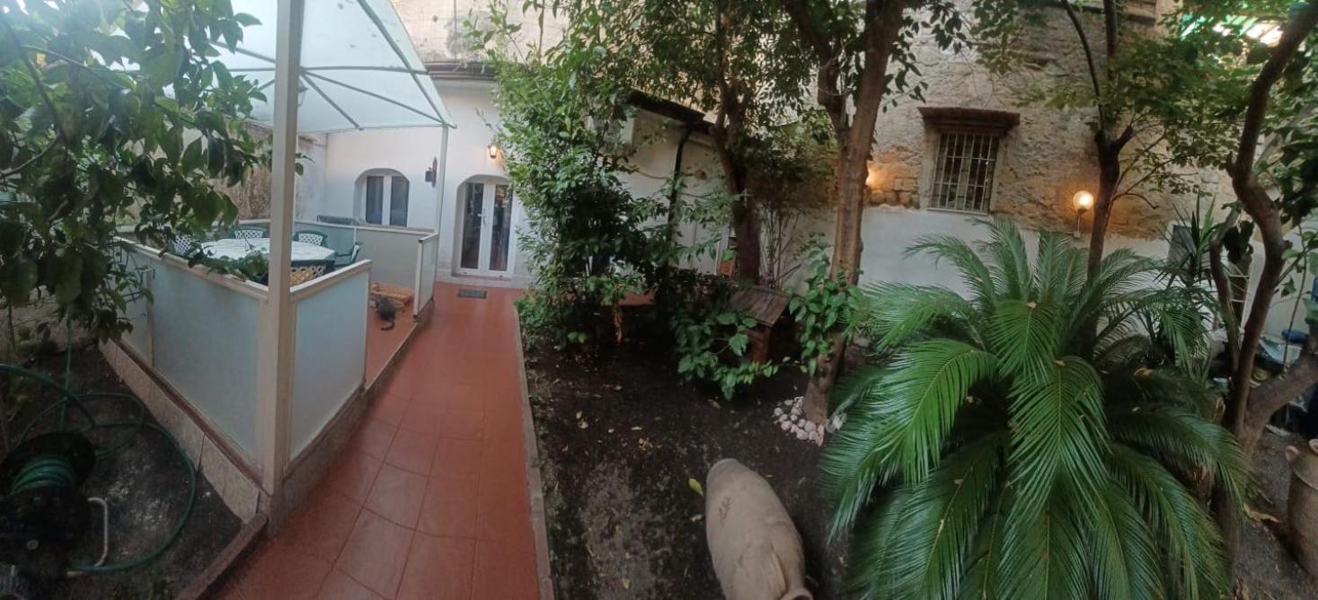 Villa Sofia E Sveva Con Giardino Neapel Exteriör bild
